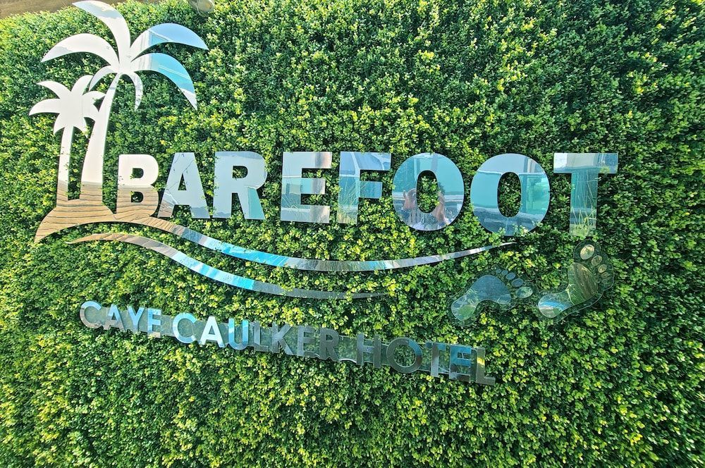 Barefoot Caye Caulker Hotel 1