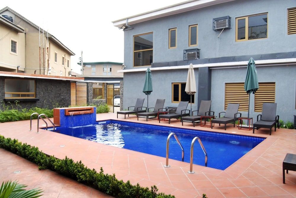 Kings Celia Hotel & Suites 1
