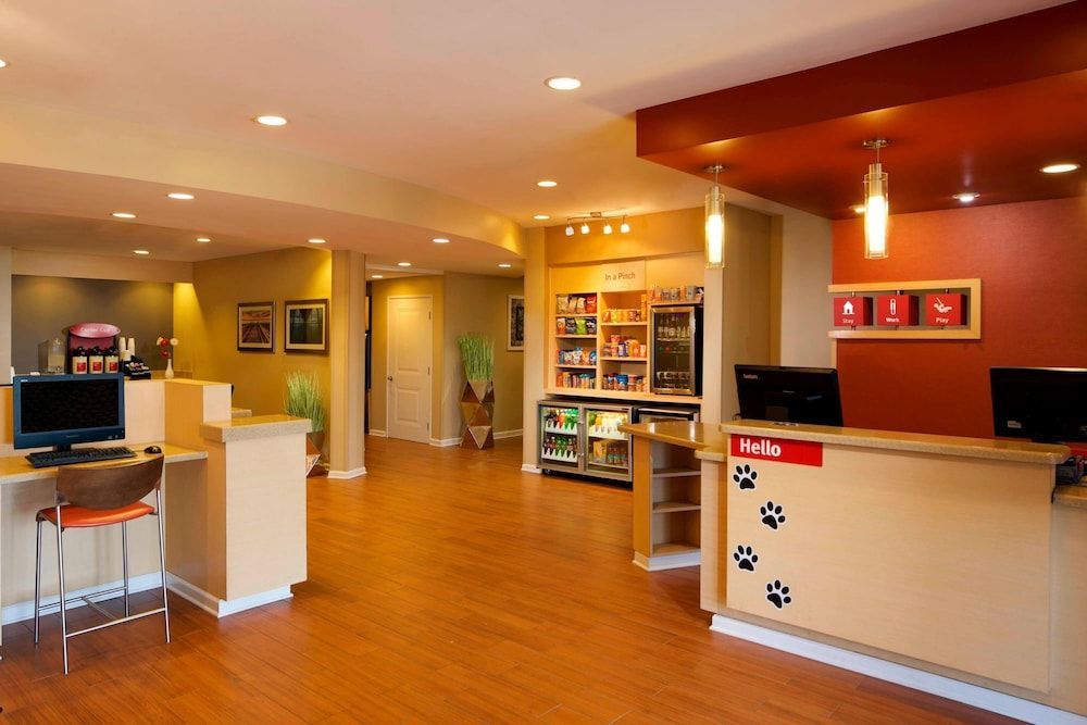 TownePlace Suites by Marriott Jacksonville 2