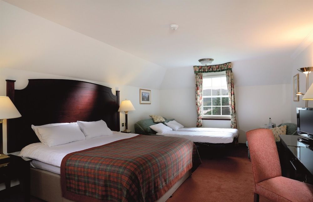 Macdonald Forest Hills Hotel & Spa 1