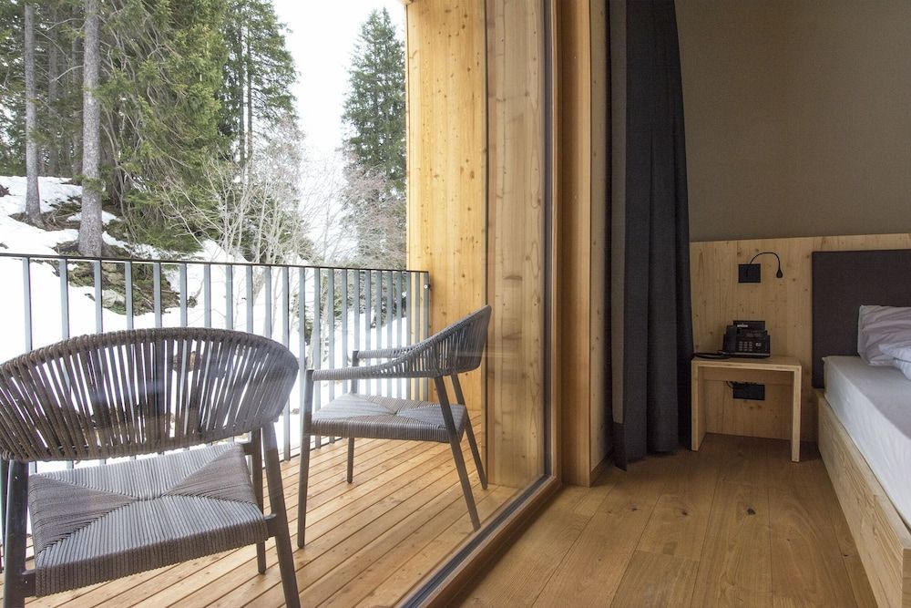 Campra Alpine Lodge & Spa 2
