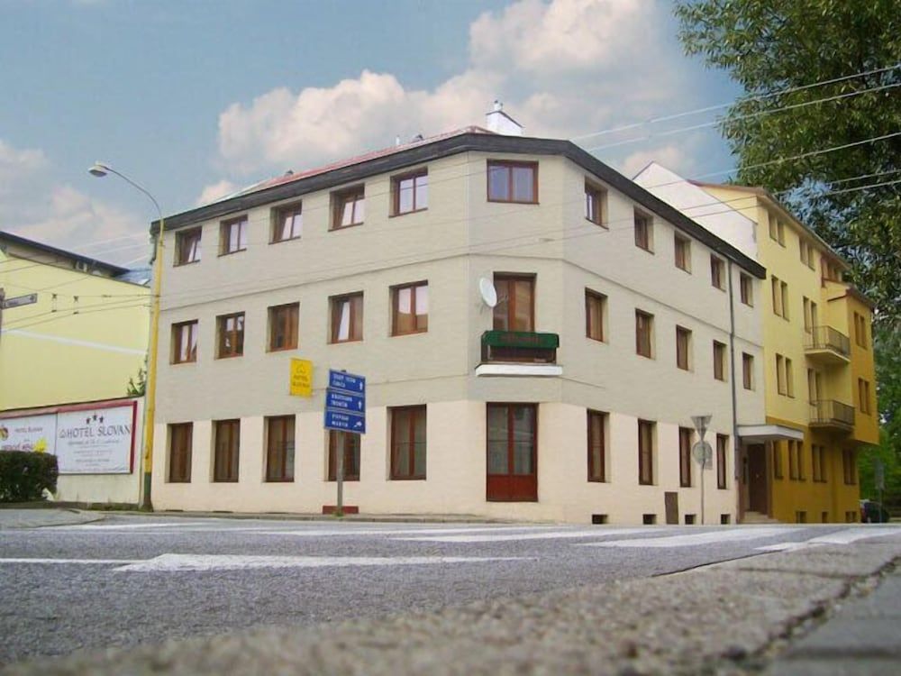 Hotel Slovan 1
