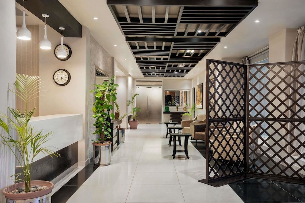 Ramada by Wyndham Karachi Creek 2