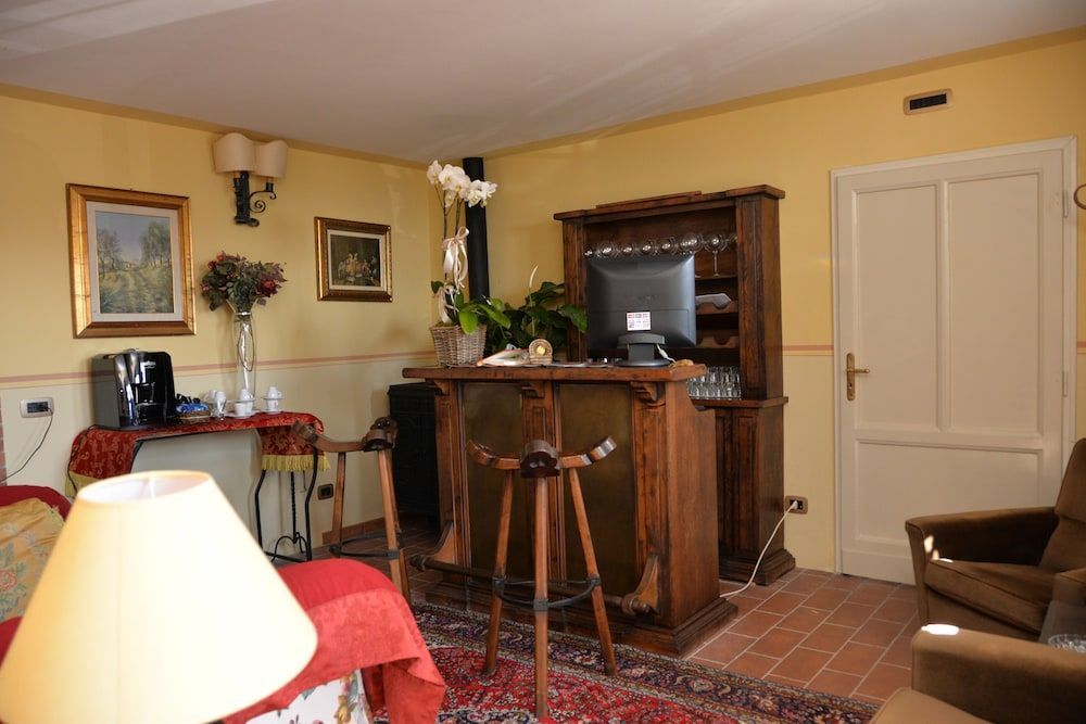 Aura Toscana Boutique 2