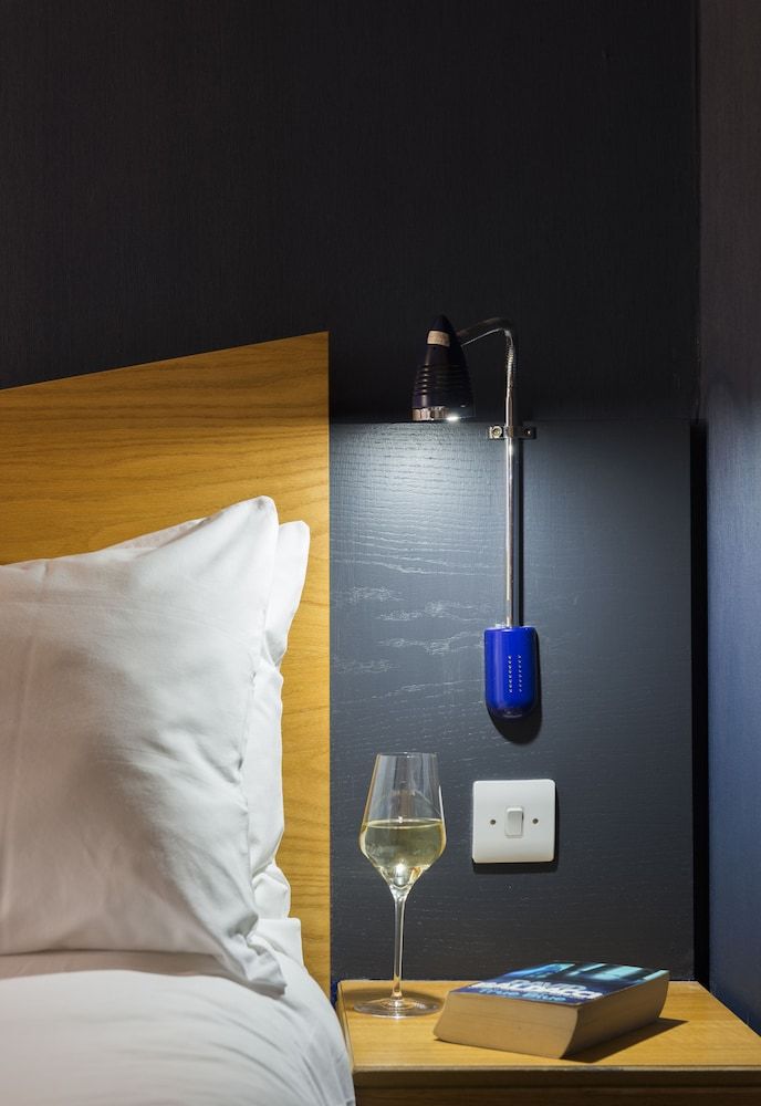 Holiday Inn Express DROITWICH SPA by IHG 2
