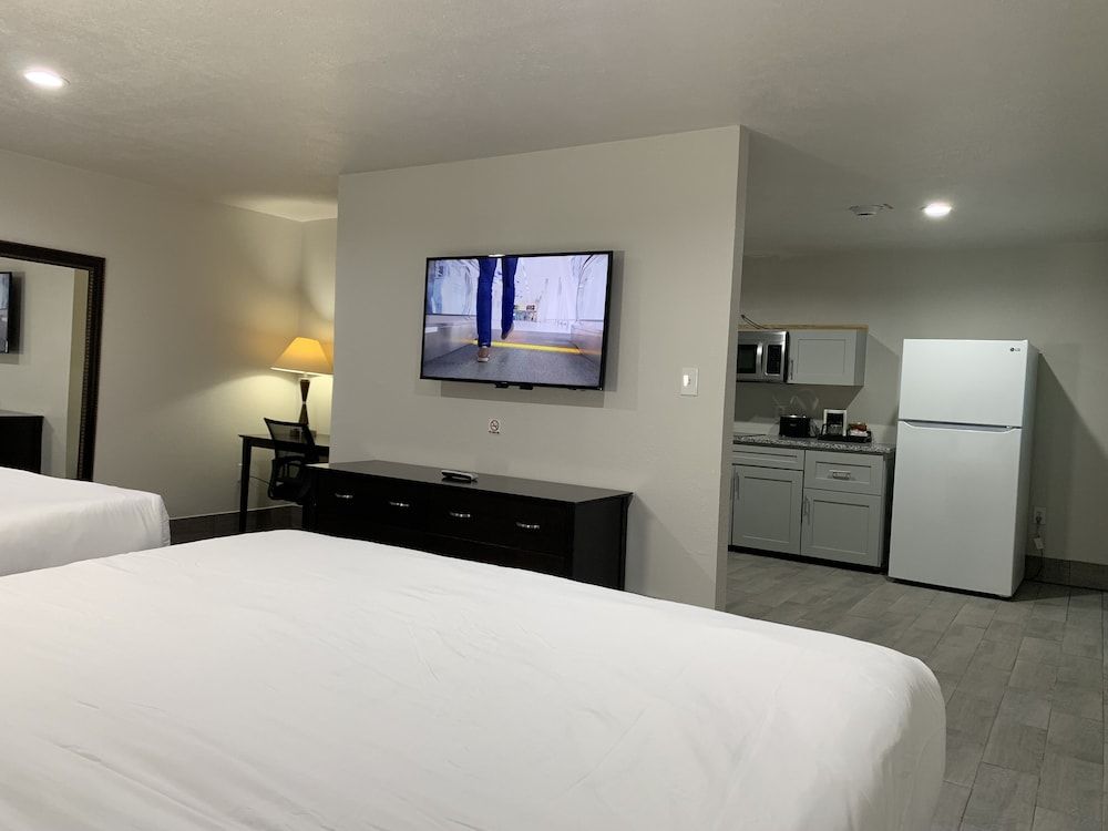 Days Inn by Wyndham Sulphur Springs 2