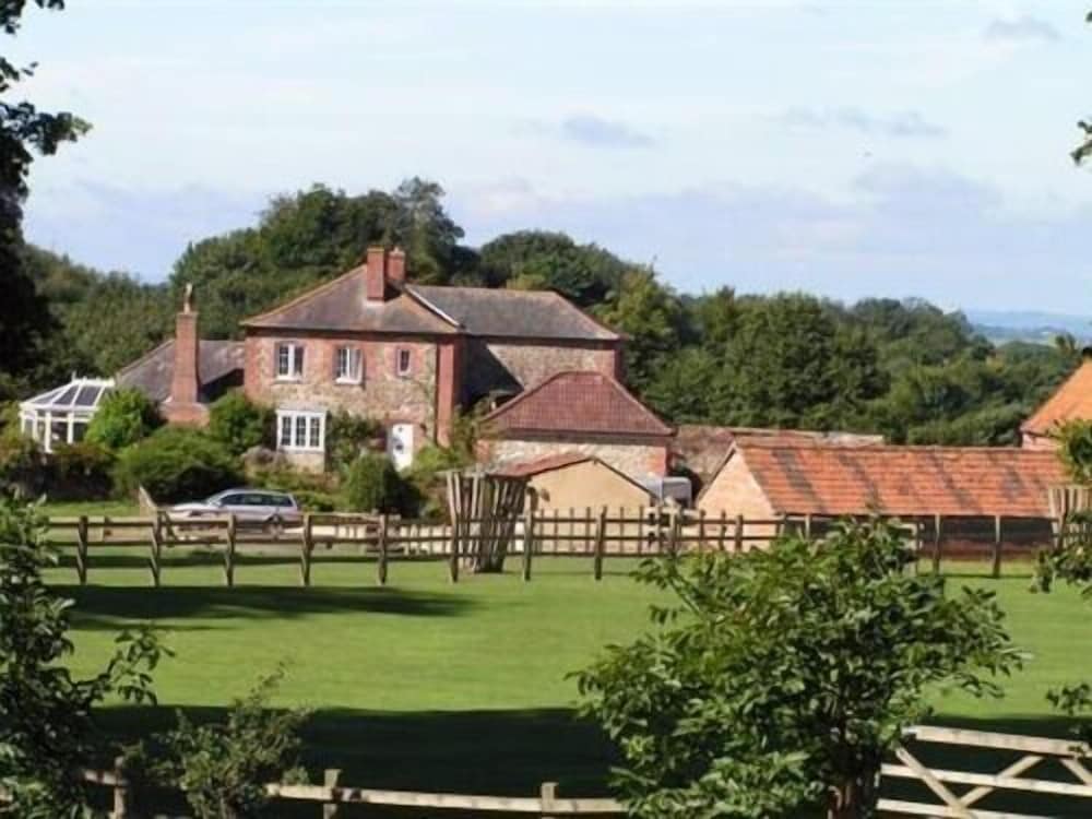 Blounts Court Farm 1