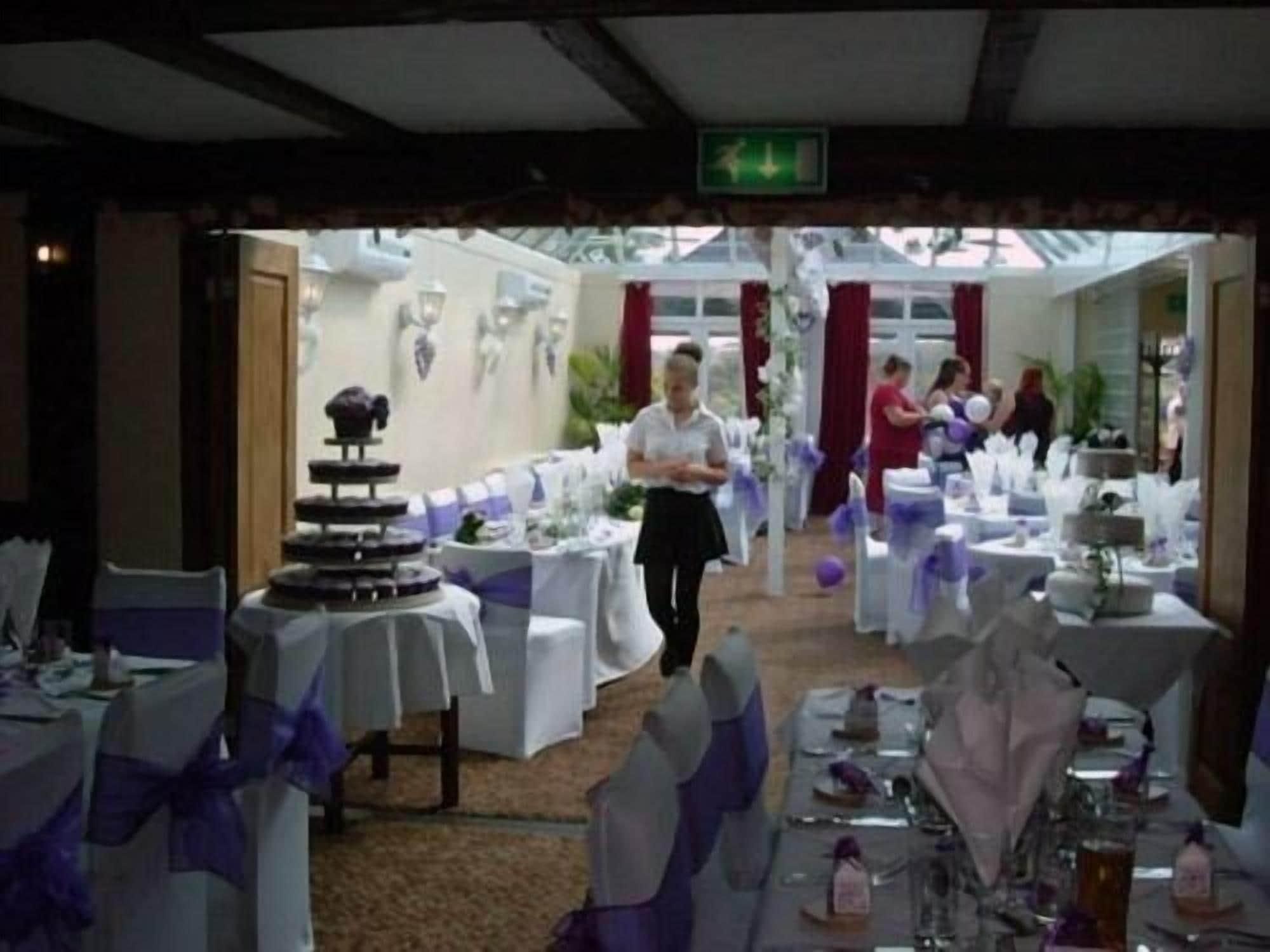 The Bear Inn and Burwash Motel 1