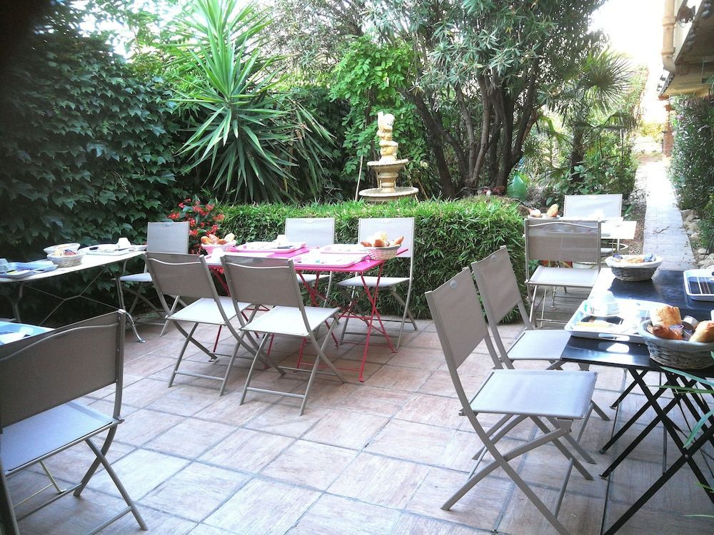 Hôtel du Tricastin 1