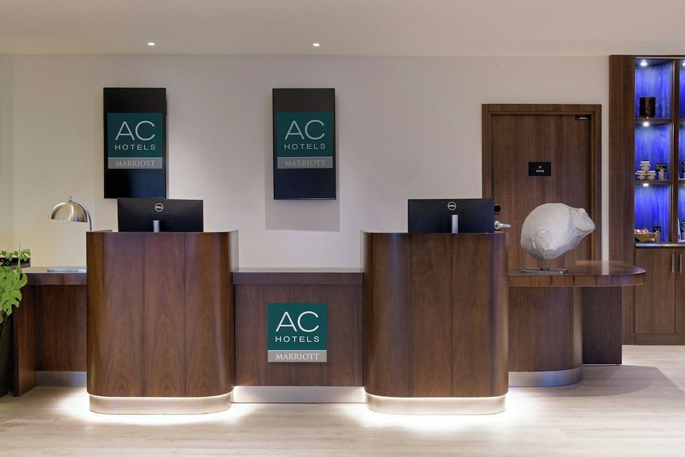 AC Hotel by Marriott Saint-Julien-en-Genevois 2