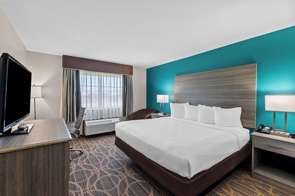 Best Western Presidential Hotel & Suites 1