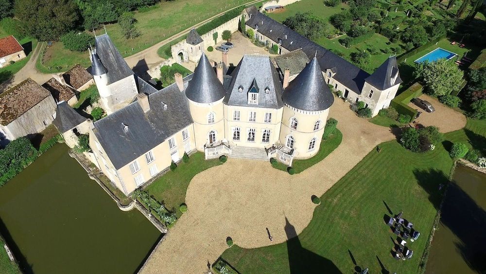Château de Vaulogé 1