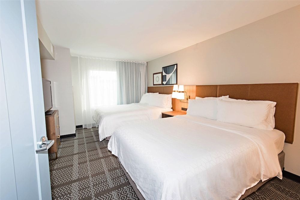 Staybridge Suites DENVER NORTH - THORNTON by IHG 2
