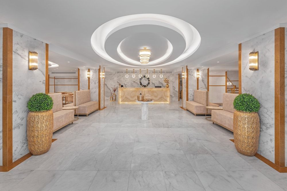 Rhodos Horizon Boutique – Adults Only 2