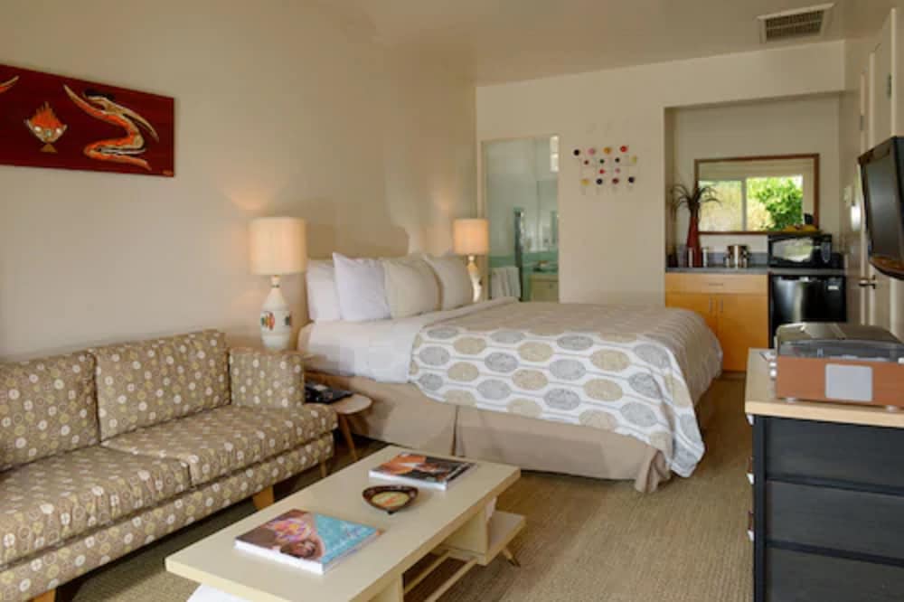 The Hideaway - 21 and Over - A Town & Desert Boutique Hotel 2