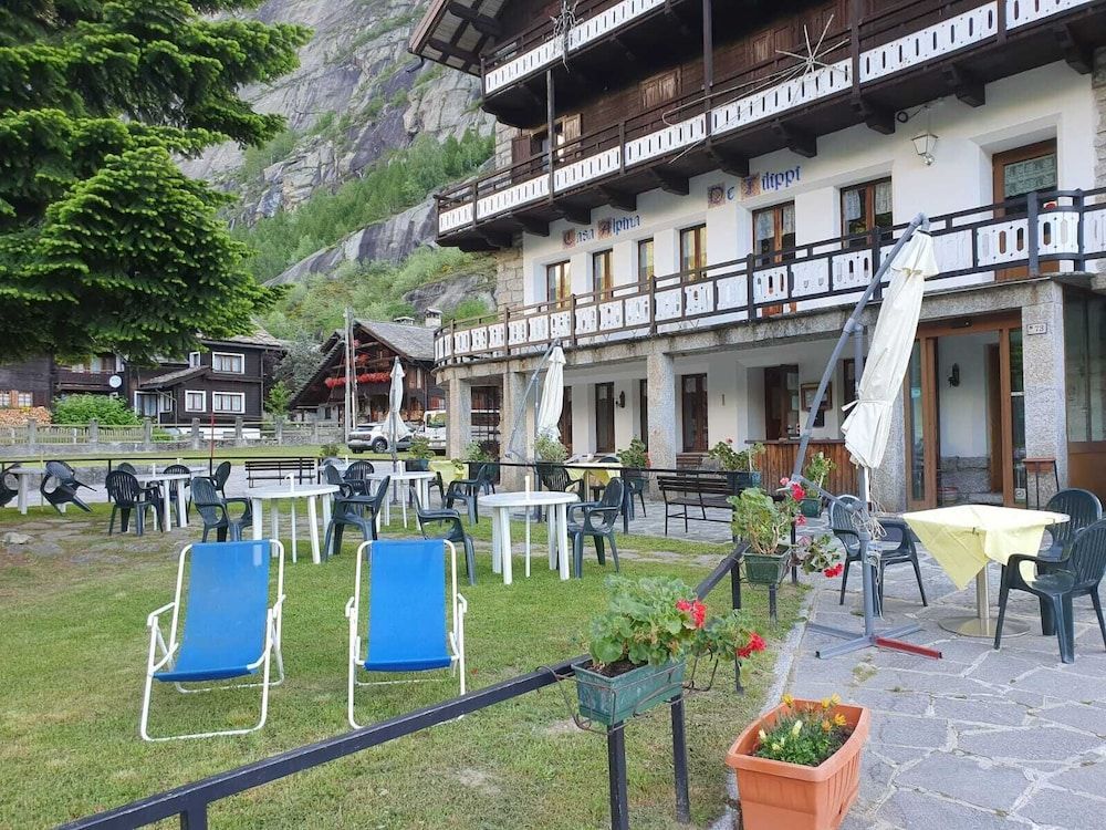 Eduhoteldefilippi 1