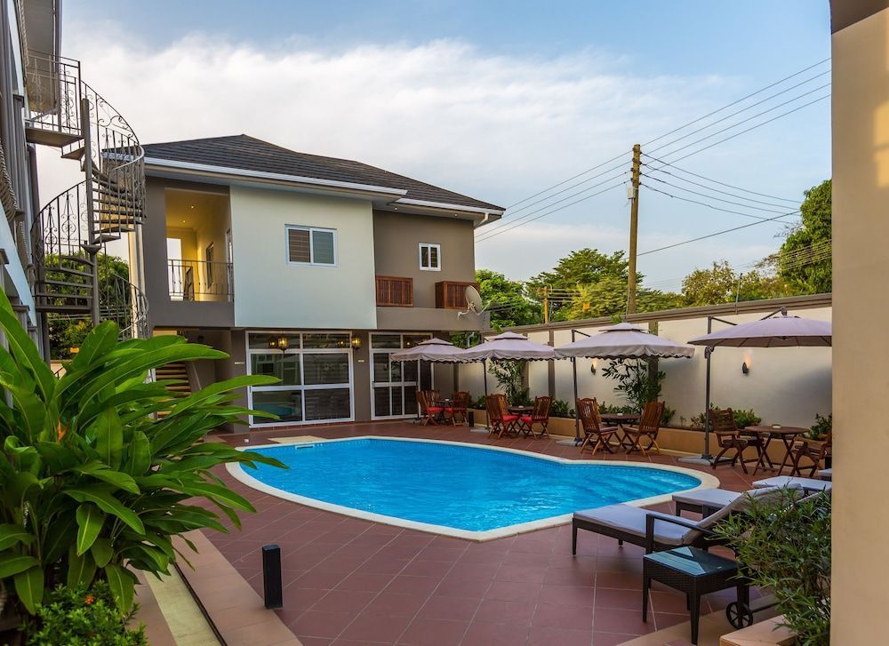 Eagles Apartments, Airport Residential 1