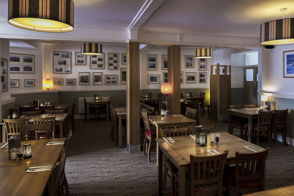 The Mounts Bay Inn 1