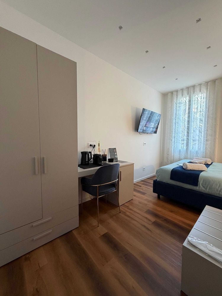 The Silk Rooms B&B 2