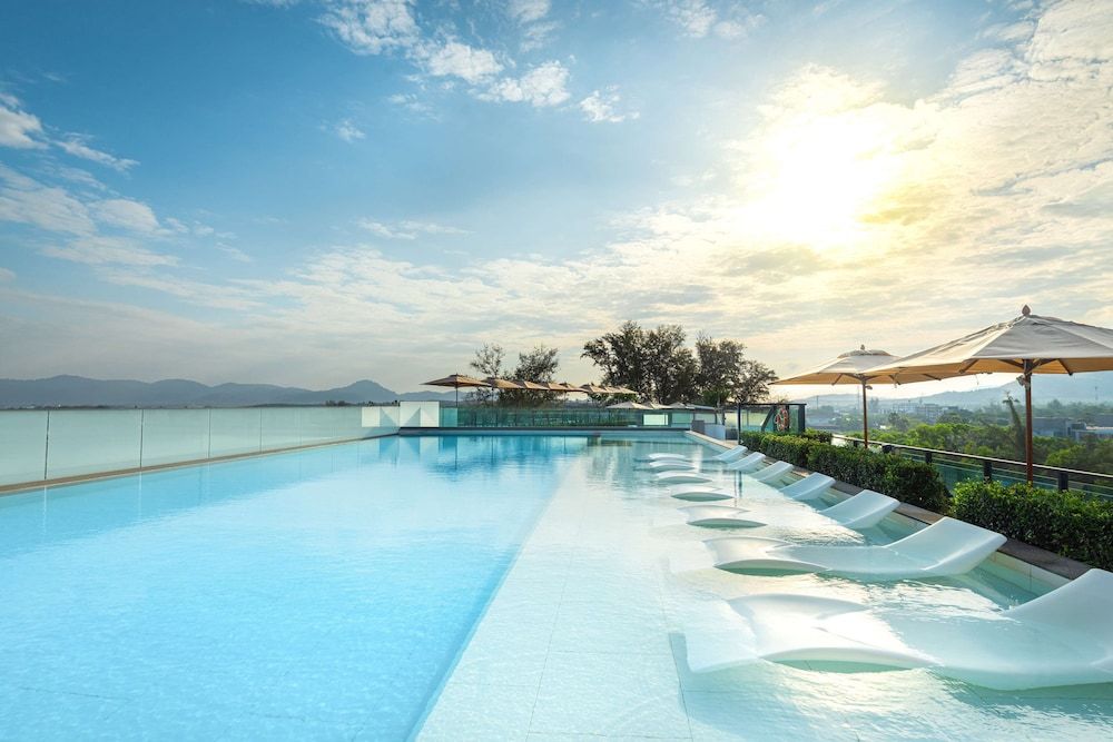 Hilton Garden Inn Phuket Bang Tao 1