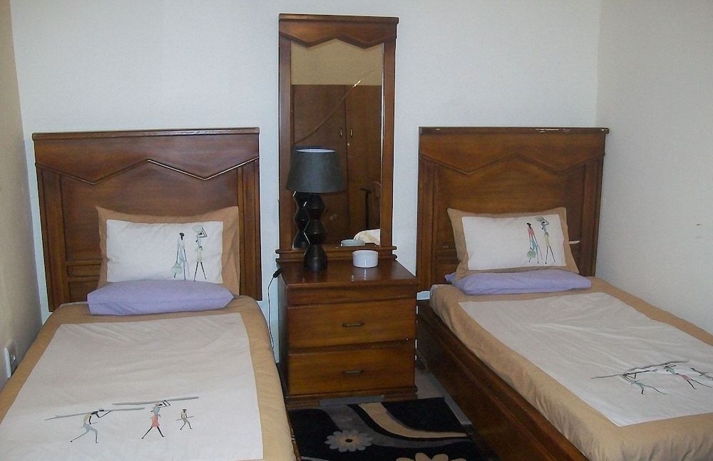 Flossie B&B 2
