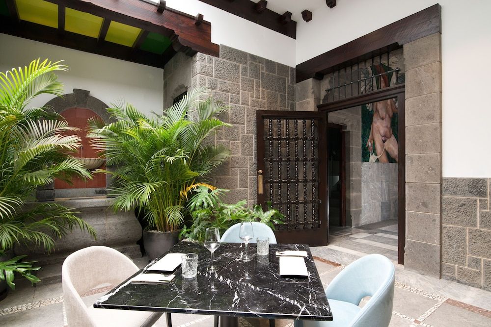 Suites 1478 2
