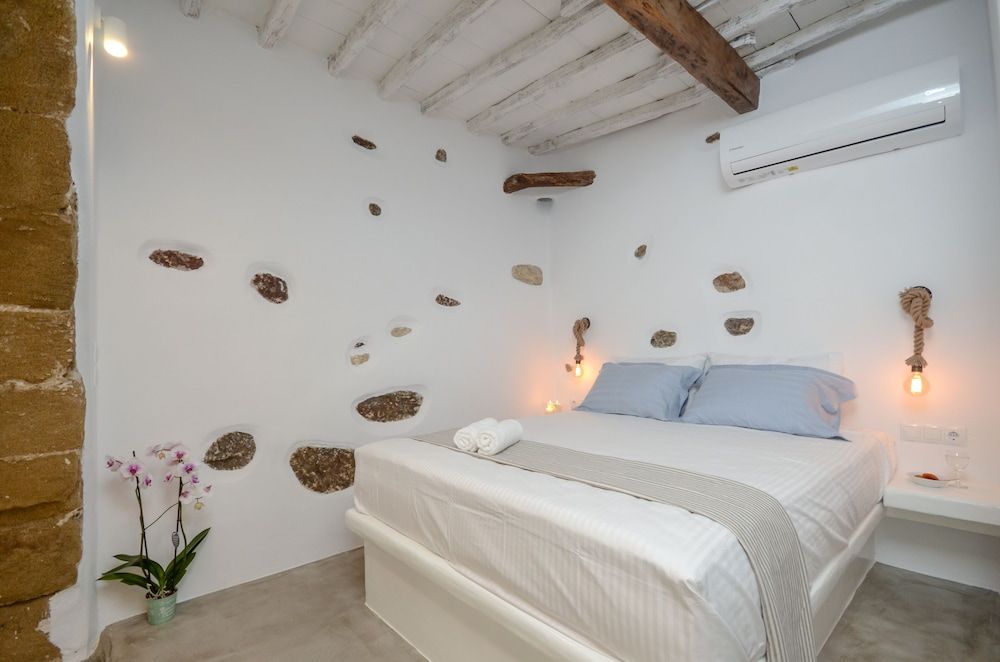 Venetian Suites 2