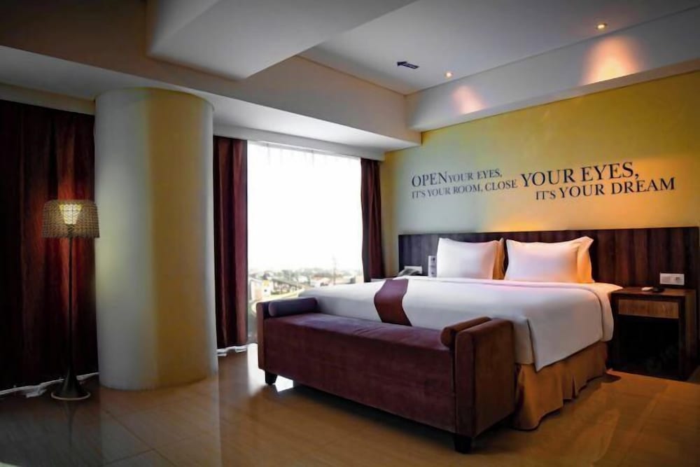 Kebayoran Park Hotel 2