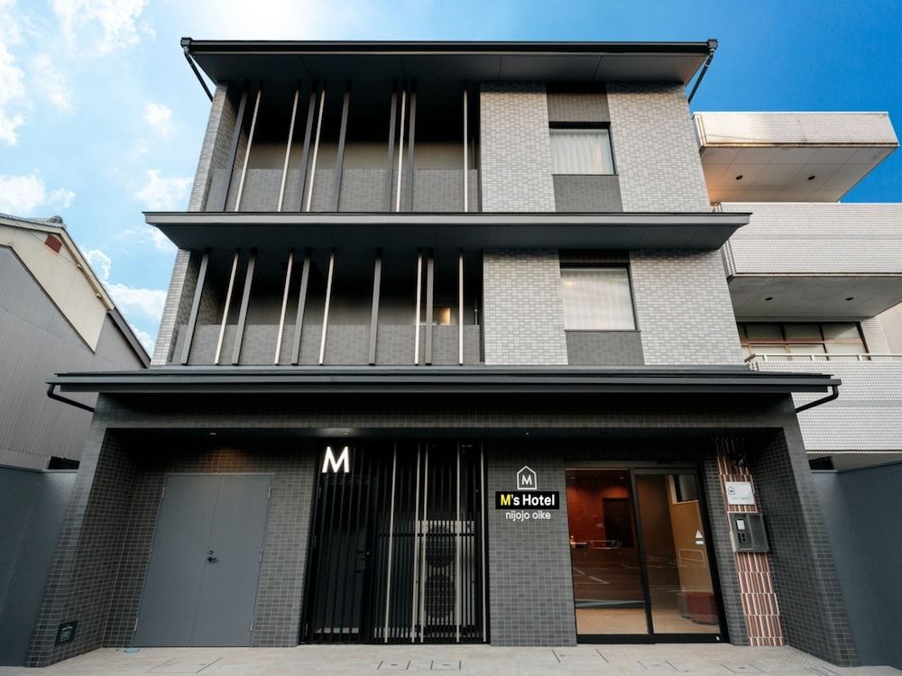M's Hotel Nijojo Oike 1