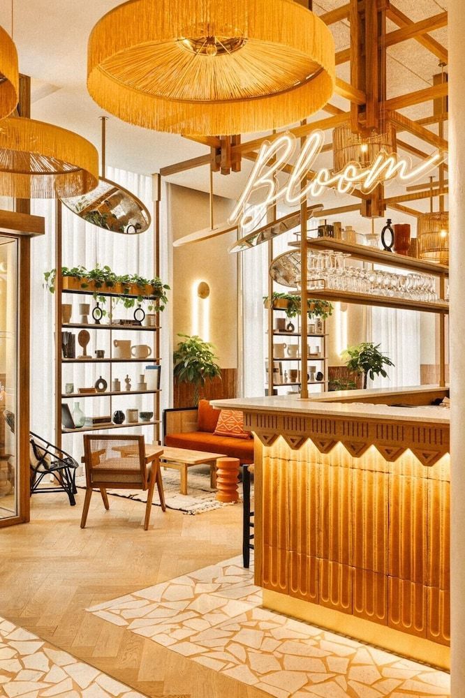 Bloom House Hôtel & SPA 2