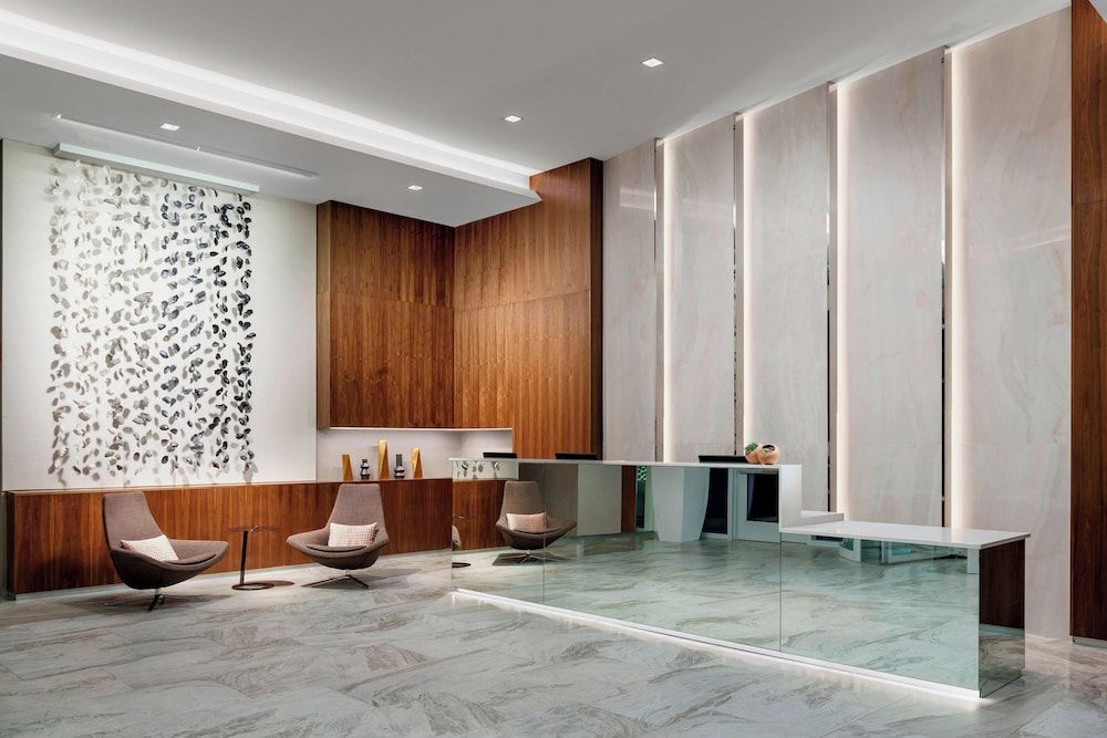 AC Hotel by Marriott San Francisco Airport/Oyster Point Waterfront 2