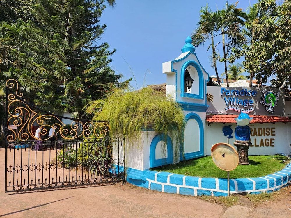 Paradise Village Beach Resort 2