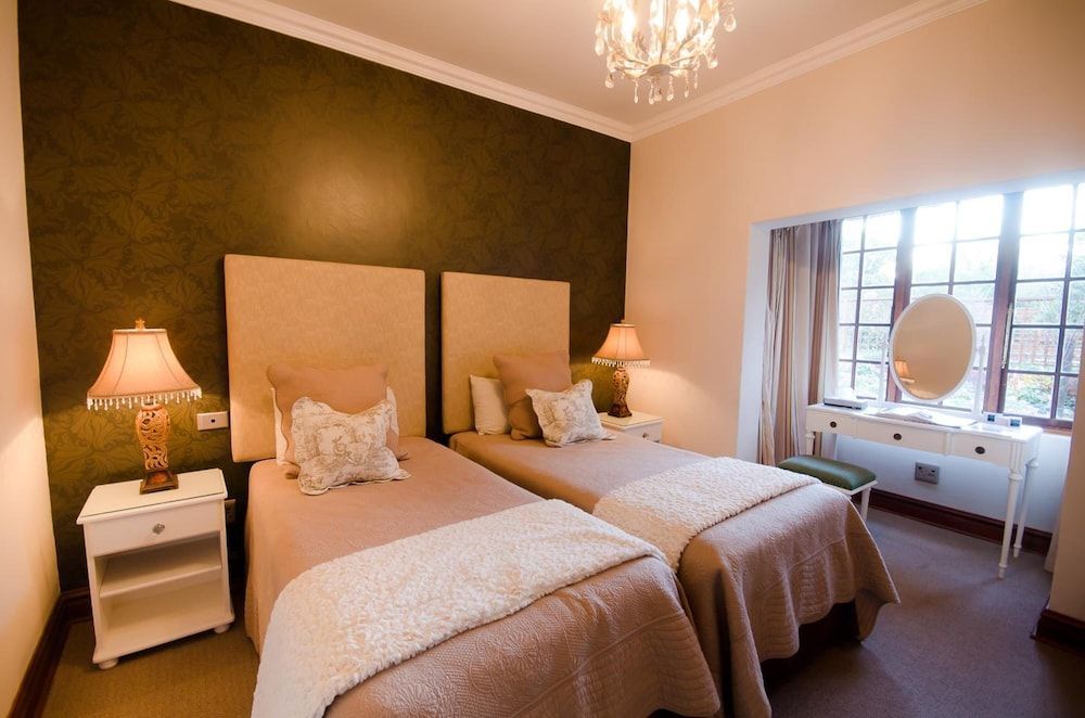 Rawdons Hotel & Brewery 2