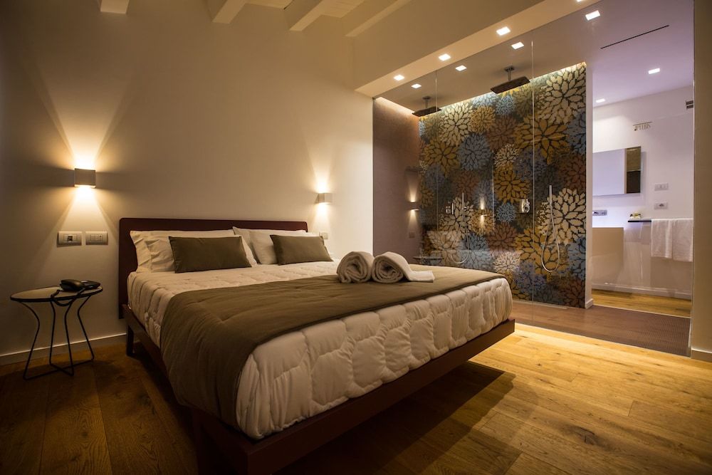 Plebis - Camere & Suites in Sicilia nel centro storico di Catania 1