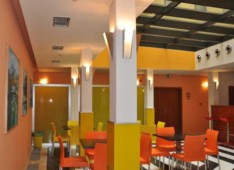 City Central De Luxe 2