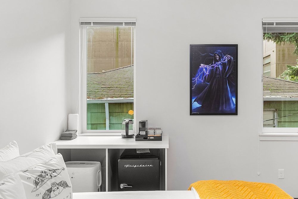 Palpatine Sith Lord Suite 2