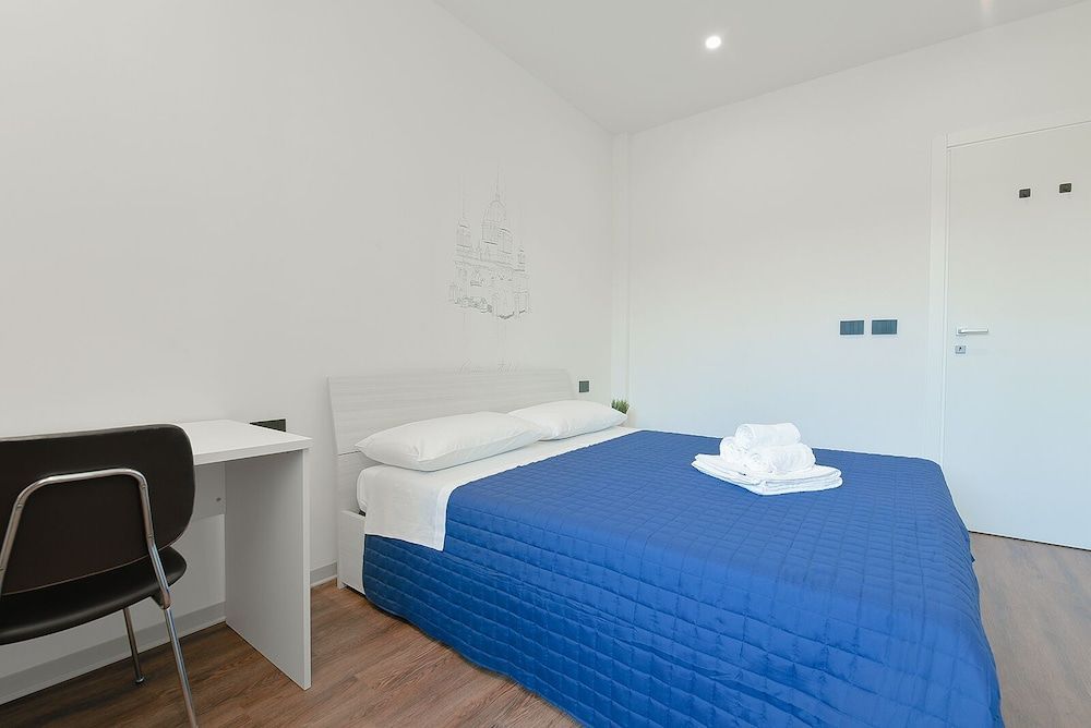 Alle Porte Del Centro - Guest House - Reggio Emilia - Ingresso Centro Storico - Parcheggio Gratuito 2
