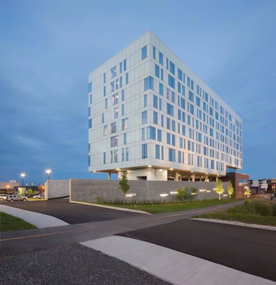 Courtyard by Marriott Quebec City 1