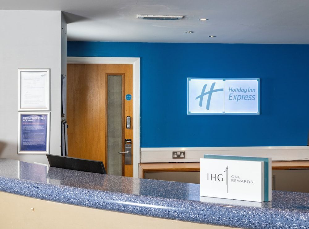 Holiday Inn Express LONDON CHINGFORD-NTH CIRCULAR by IHG 1