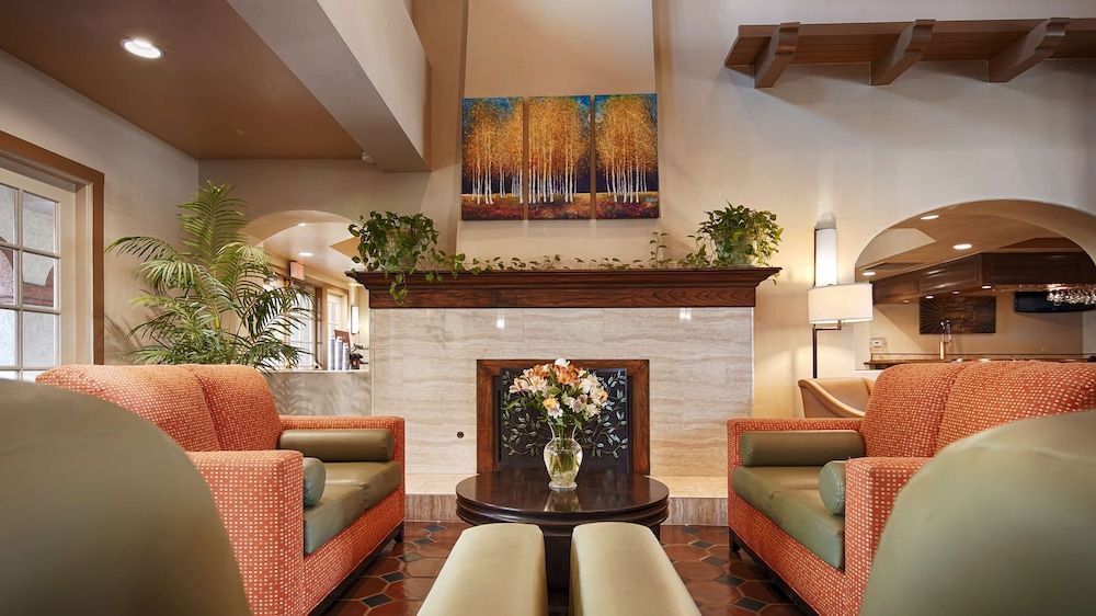 Best Western San Dimas Hotel & Suites 2