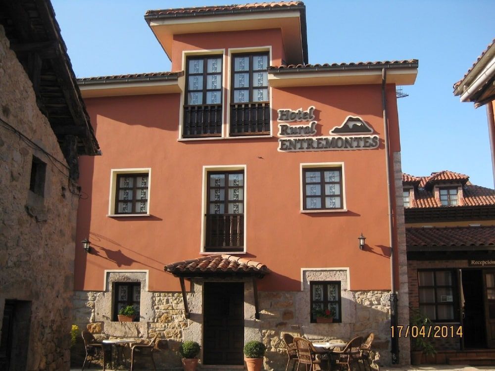Hotel Rural Entremontes 1