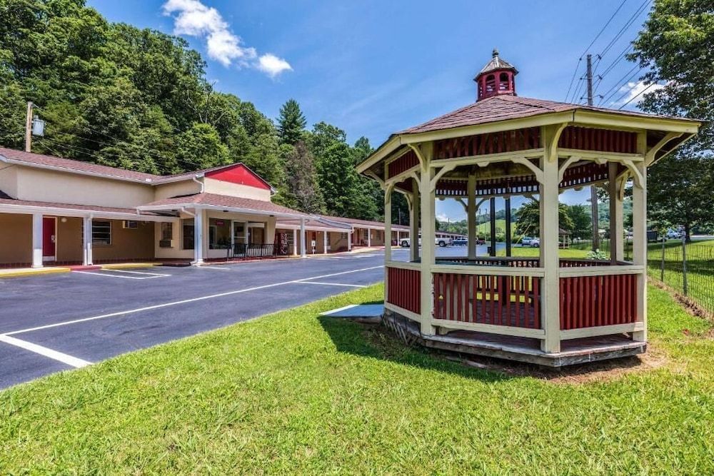 Americas Best Value Inn Franklin 1