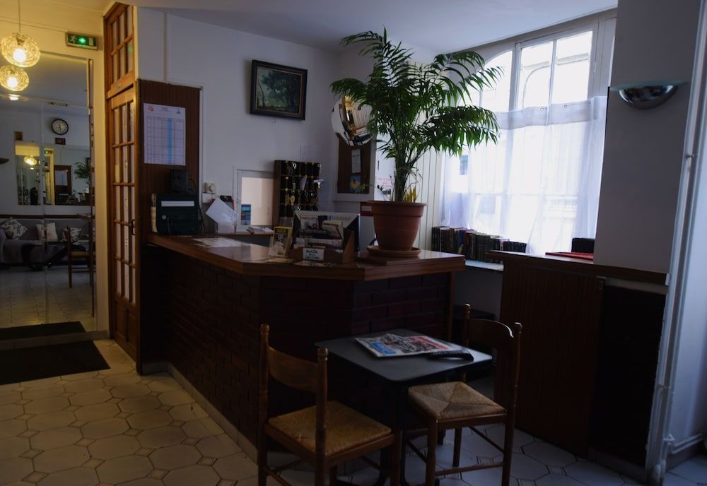 Hotel Anya 2