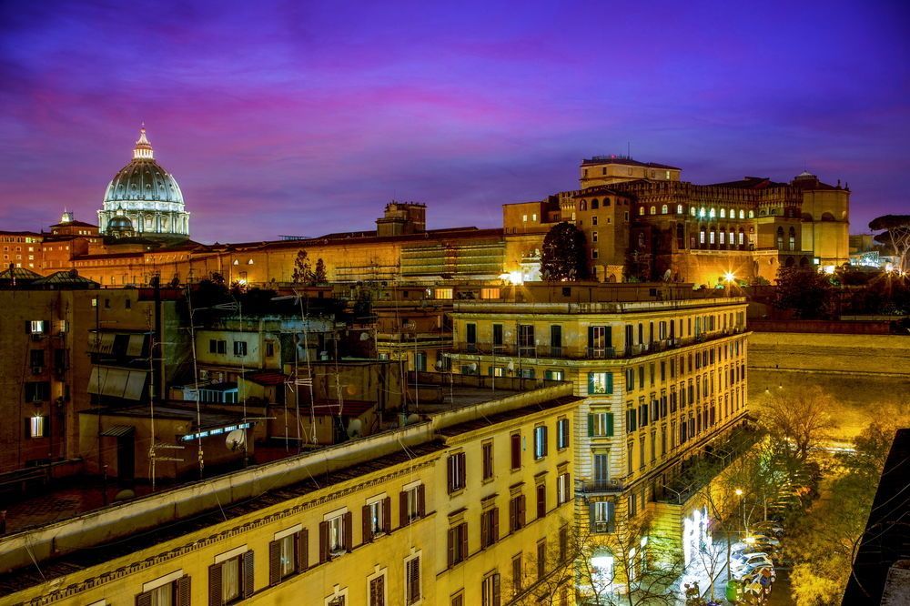 HOTEL AMALIA 1