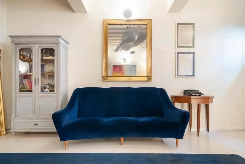 Luxury Tower House in the Heart of Pisa 1
