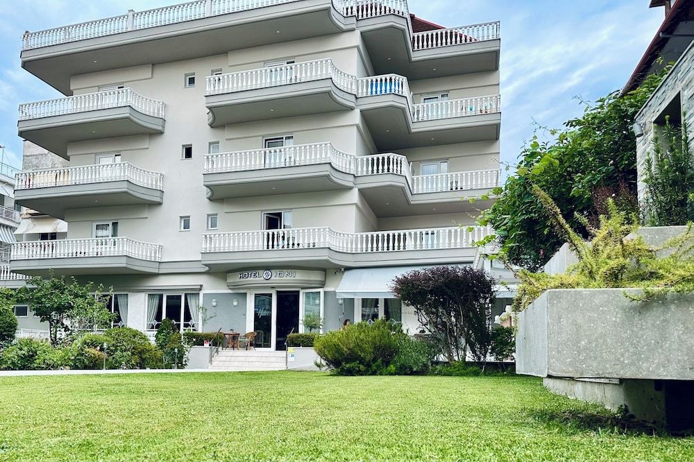 Hotel Ioni 1