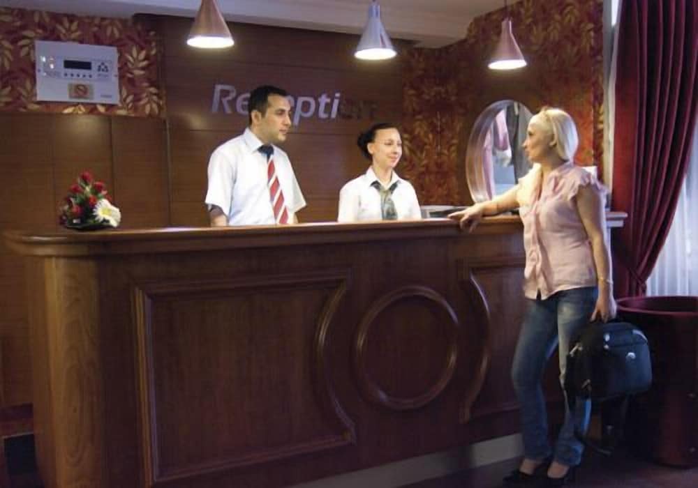 Hotel Linda 2