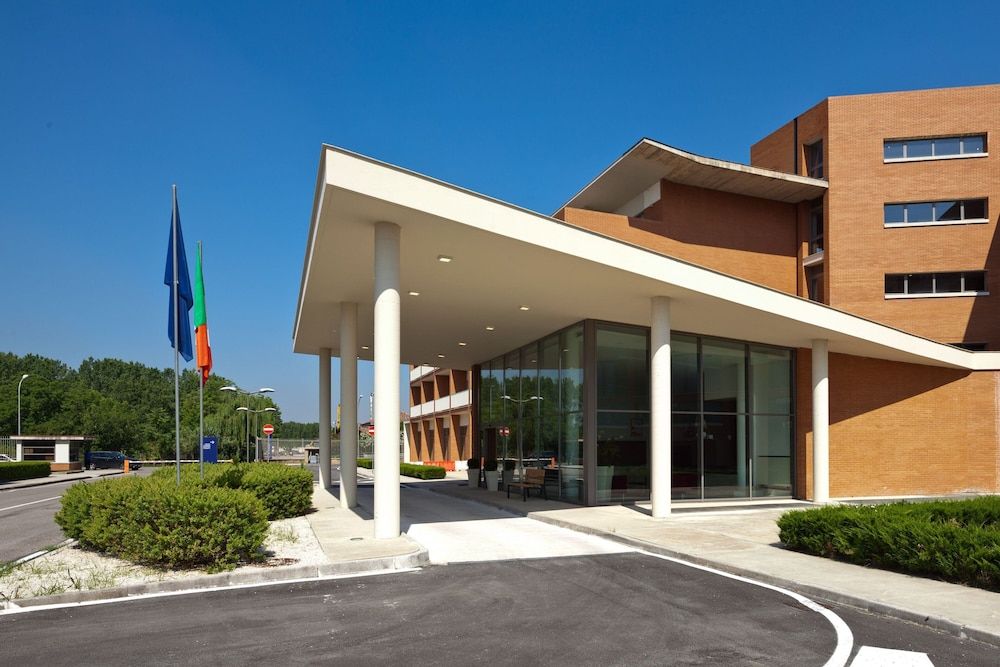 Inn Naples Airport 1