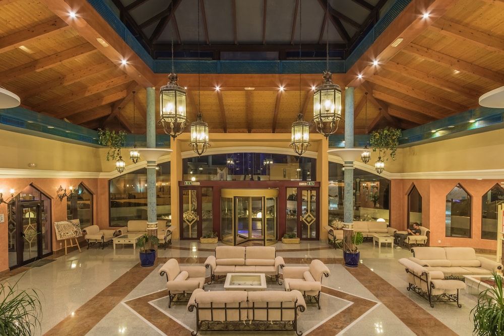 Hotel Esmeralda Maris by LIVVO 2