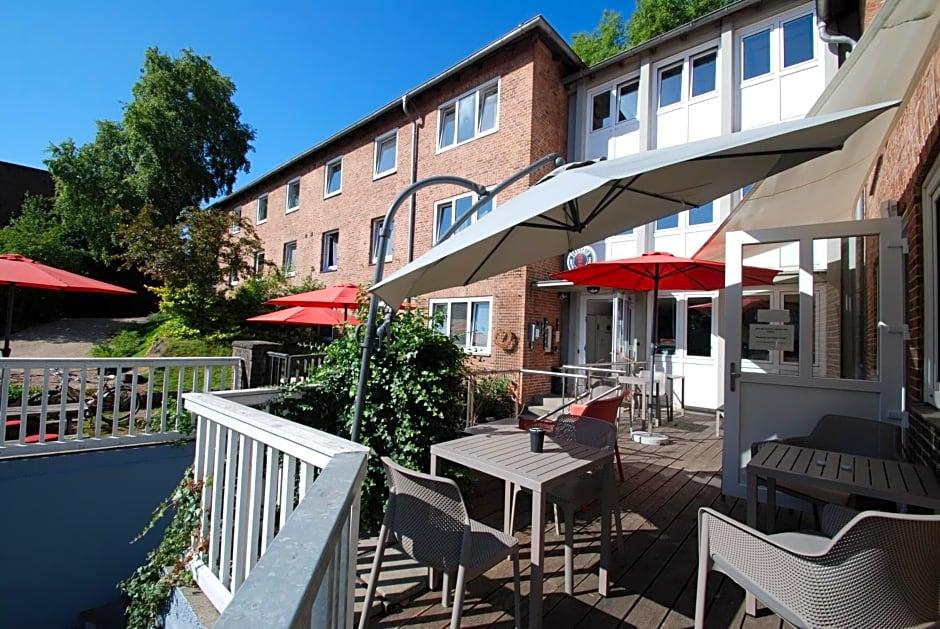 Flensbed Hotel & Hostel 1